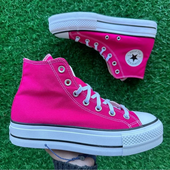 Converse Shoes - 🎁Converse Chuck Taylor All Star Lift Hi Cerise Pink